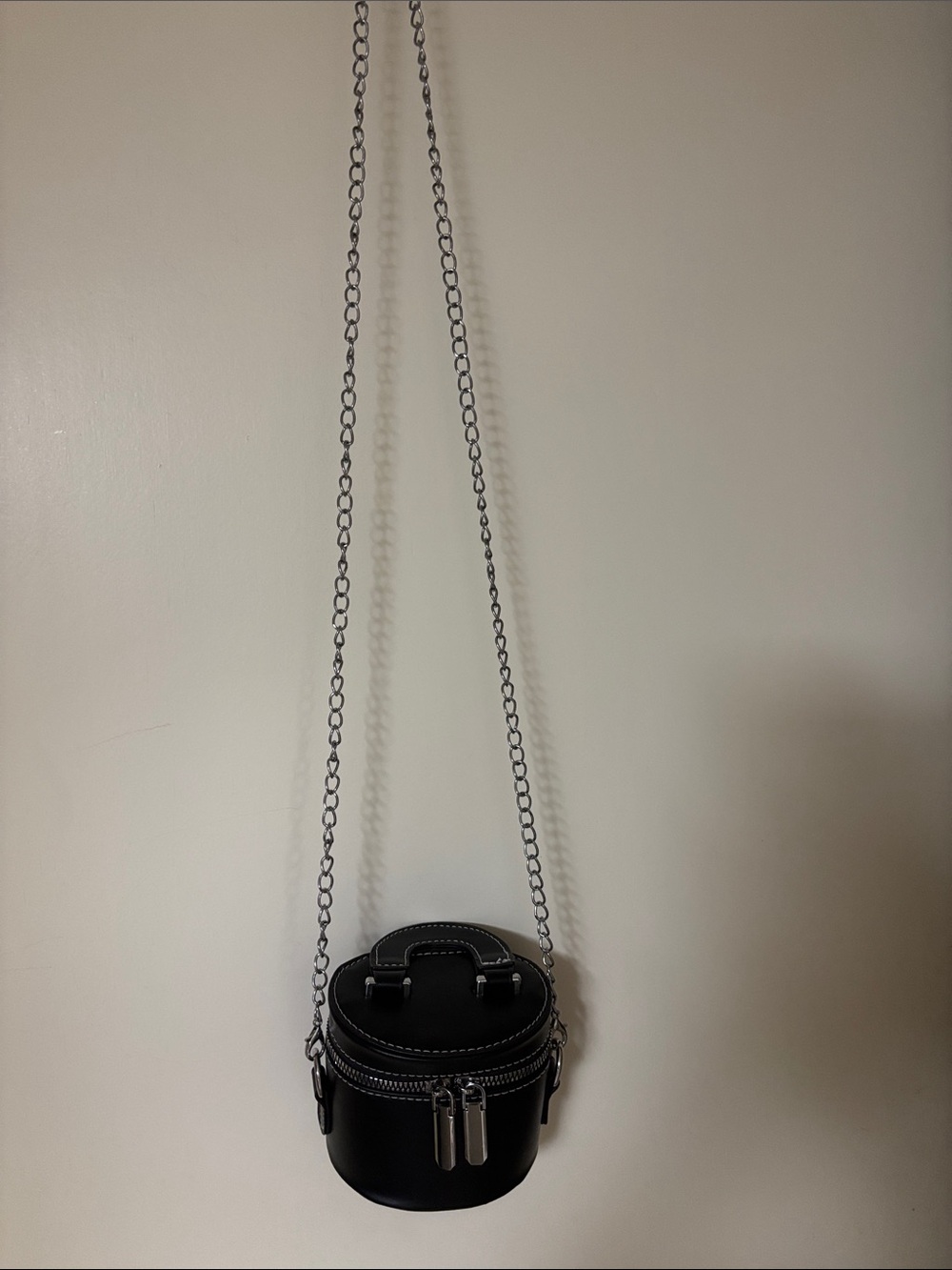 Women's Black Crossbody Camera Bag  style like with Chain Strap